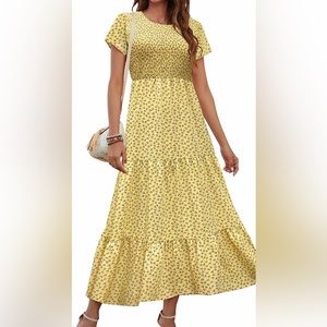 NWT Auselily smocked tiered floral maxi dress size small